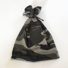 Indlæs billede til gallerivisning Beanie/tube i grøn army look str. 2-4 år. - TrikkerDesign
