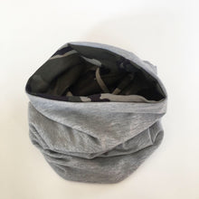 Indlæs billede til gallerivisning Beanie/tube i grøn army look str. 2-4 år. - TrikkerDesign
