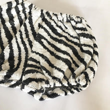 Indlæs billede til gallerivisning Bloomers i zebra look str.9-18 mdr. - TrikkerDesign
