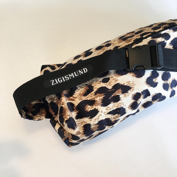 Crossbody bag/ pusletaske i leopard møbelvelour - TrikkerDesign